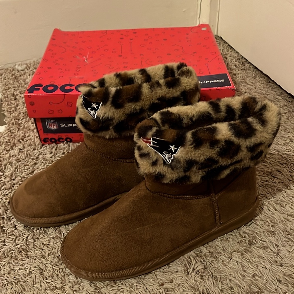 FOCO NEW ENGLAND PATRIOTS BOOTS